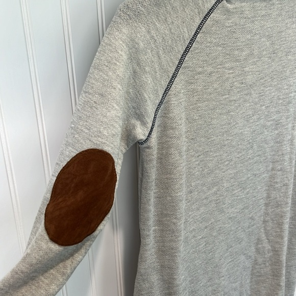 Lightweight Tunic with Pockets - Picture 4 of 8